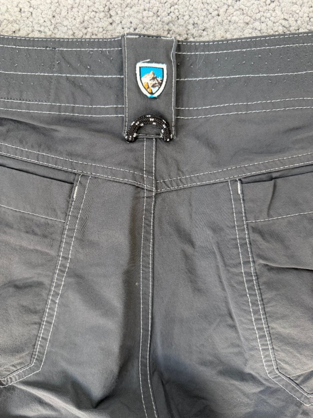 KUHL Renegade Hiking Trail Cargo Shorts Dark Slate Grey Khaki Men's Size 36 -EUC - Picture 9 of 9